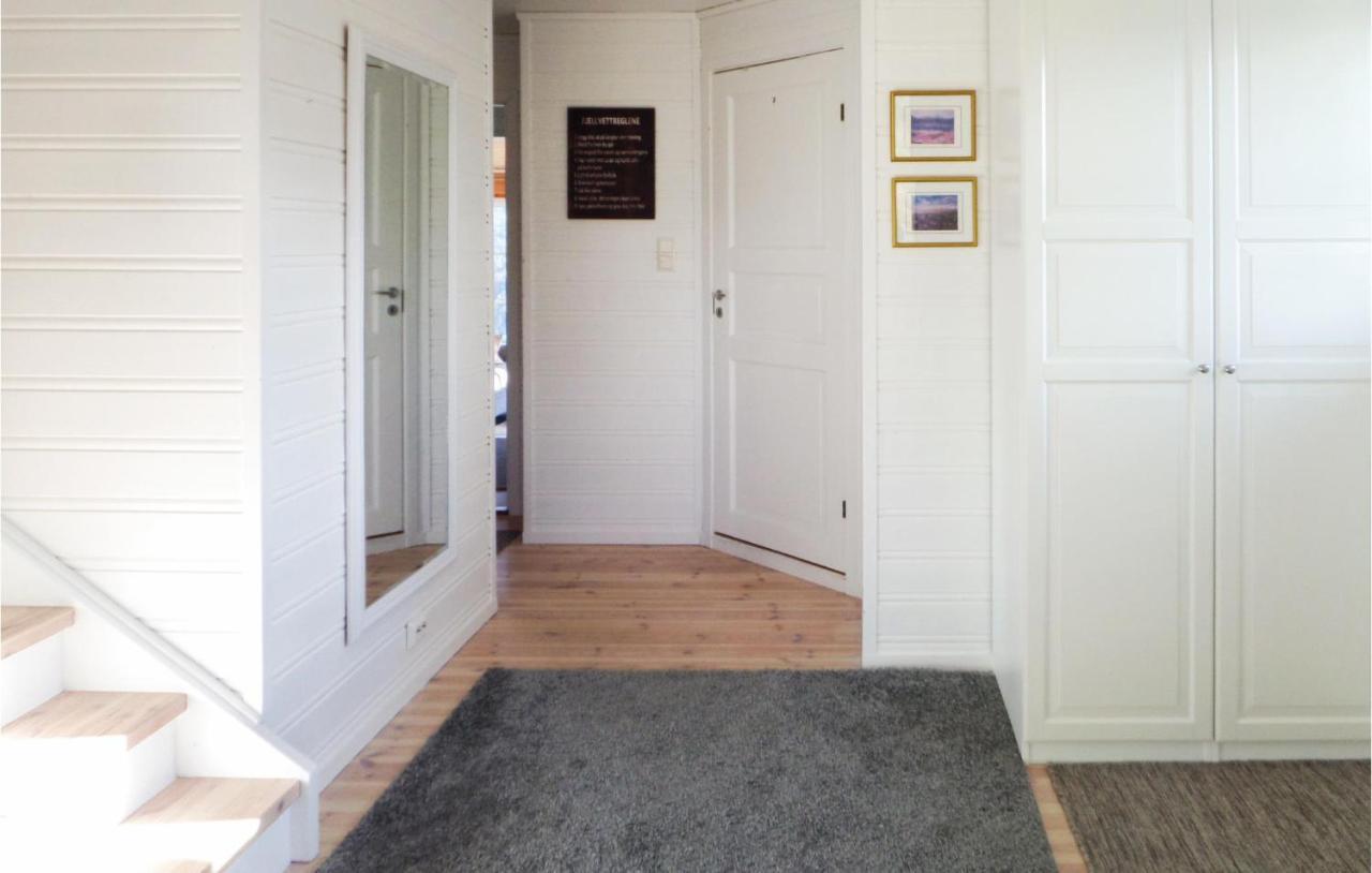 5 Bedroom Cozy Home In Norheimsund Esterno foto
