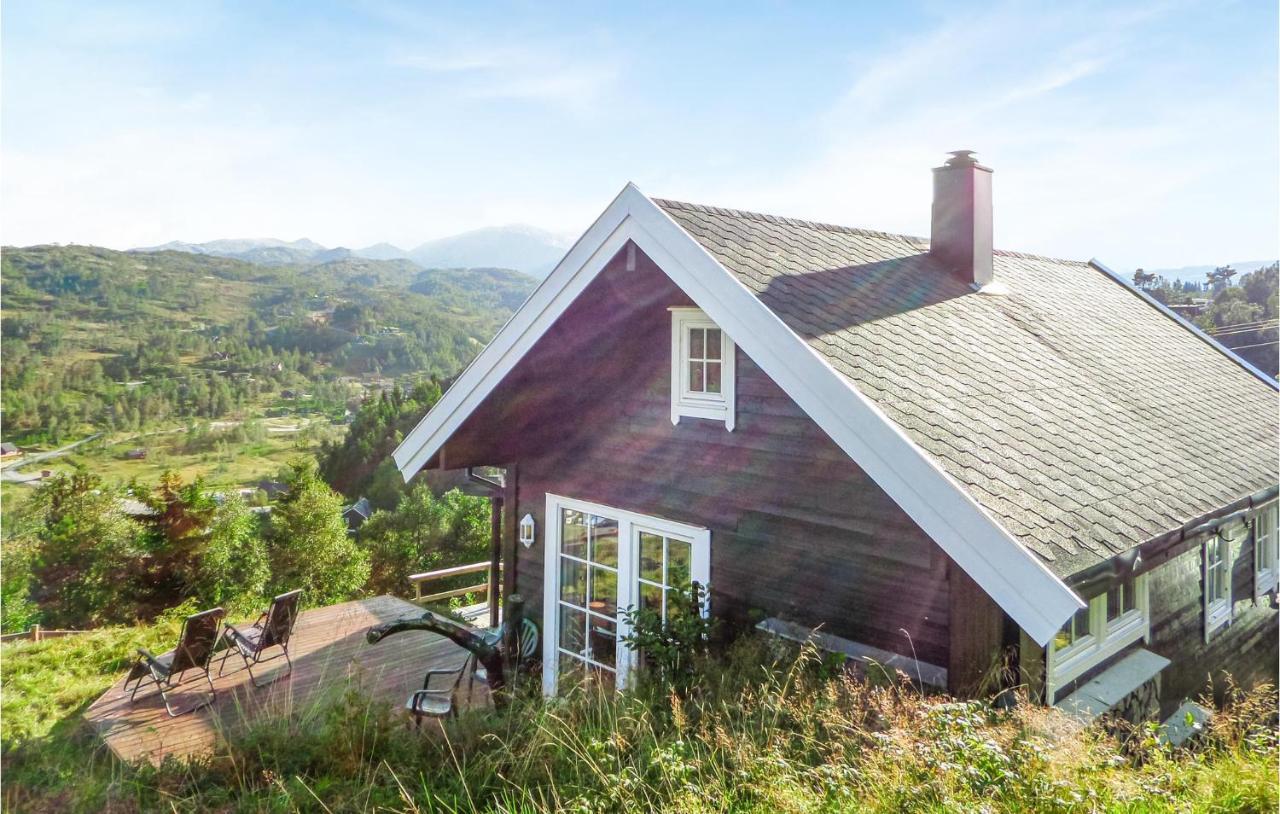 5 Bedroom Cozy Home In Norheimsund Esterno foto