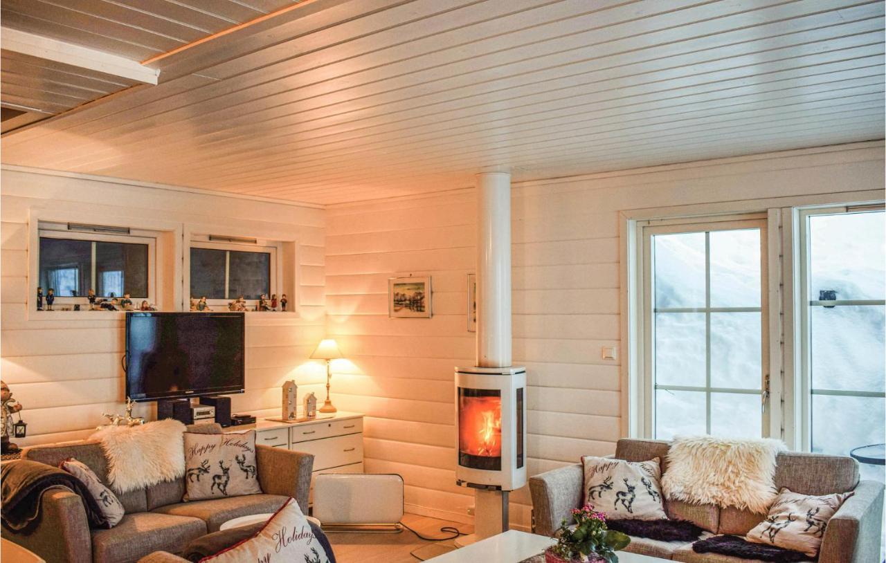 5 Bedroom Cozy Home In Norheimsund Esterno foto