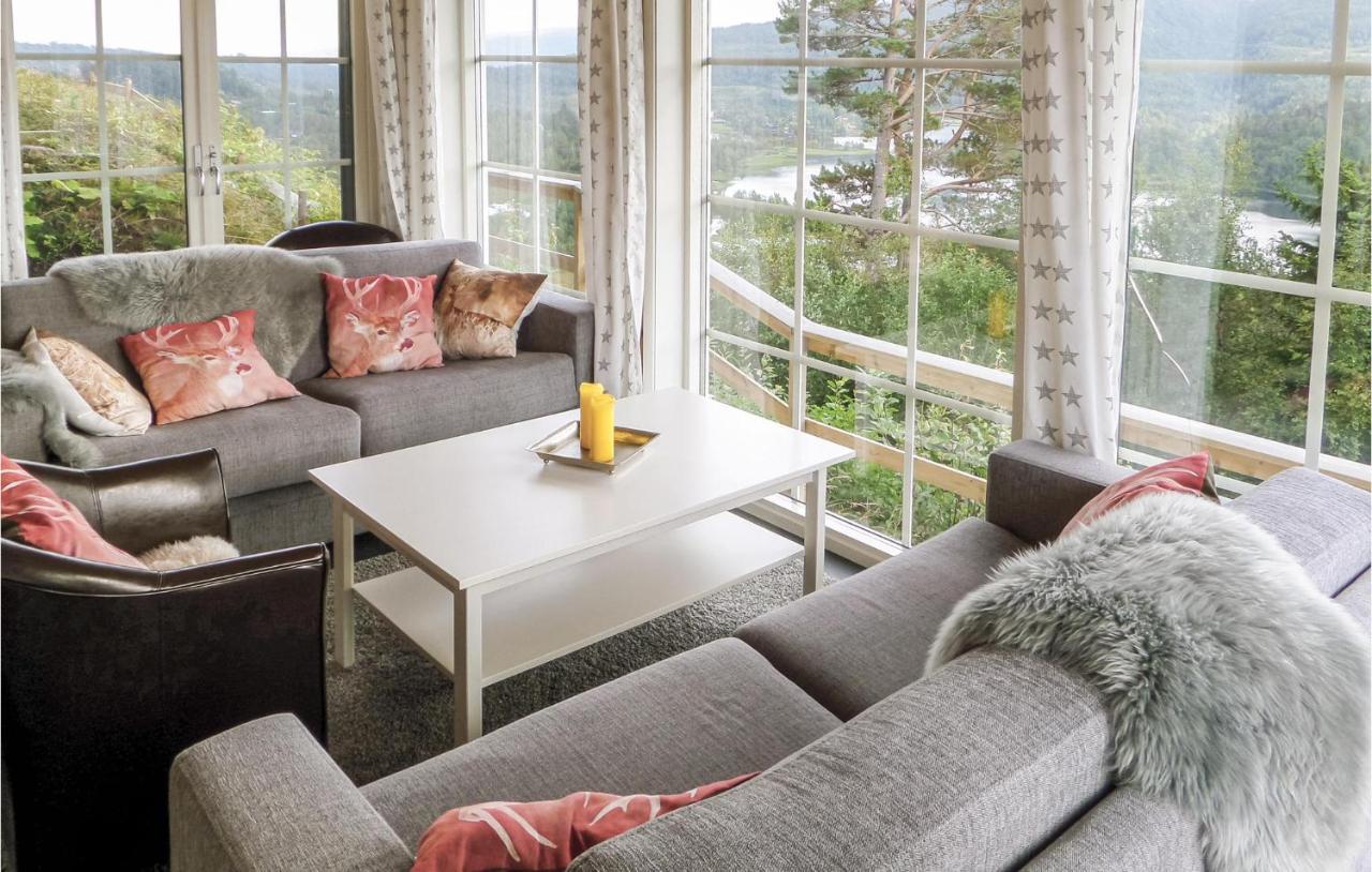 5 Bedroom Cozy Home In Norheimsund Esterno foto